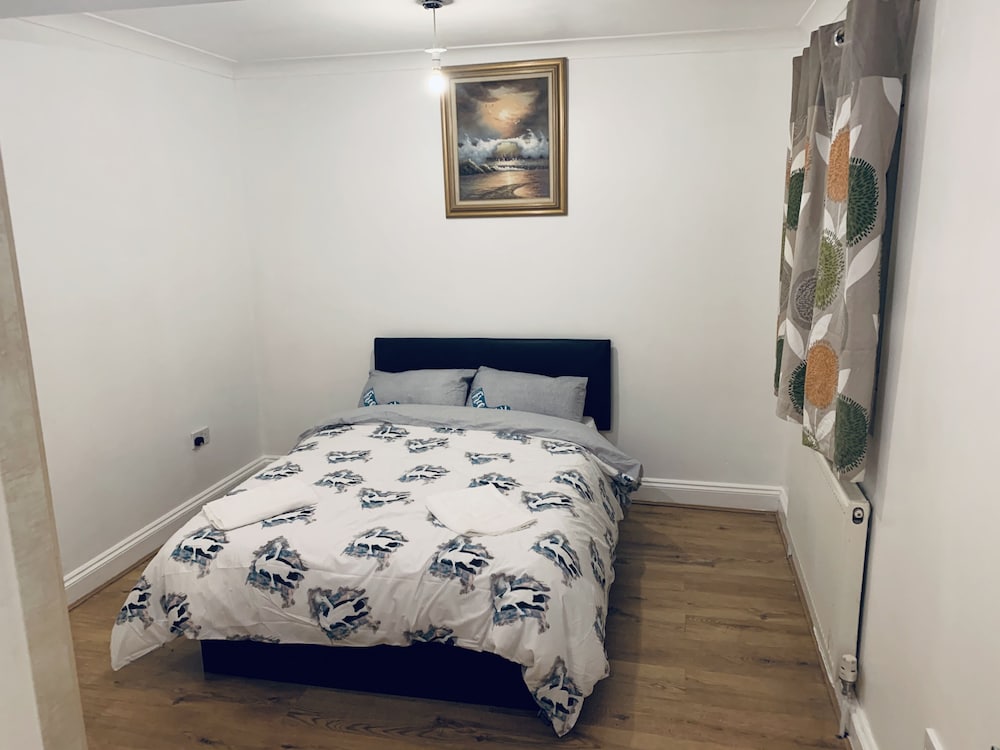 2-bed Apartment view 3