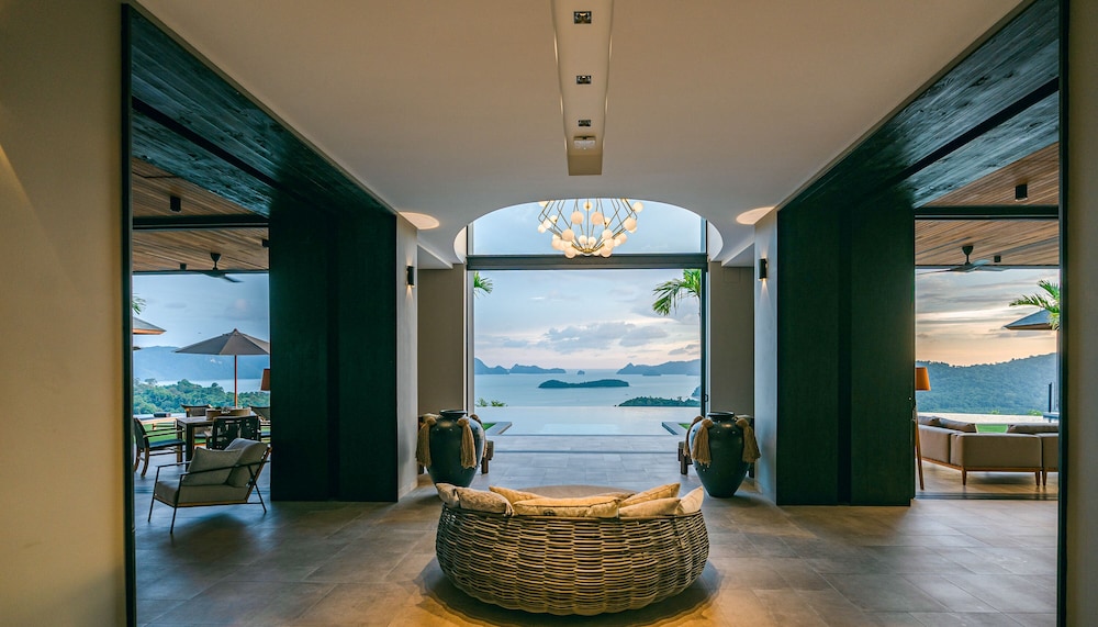 Villa Vista - Ultra-Luxury Private Villa