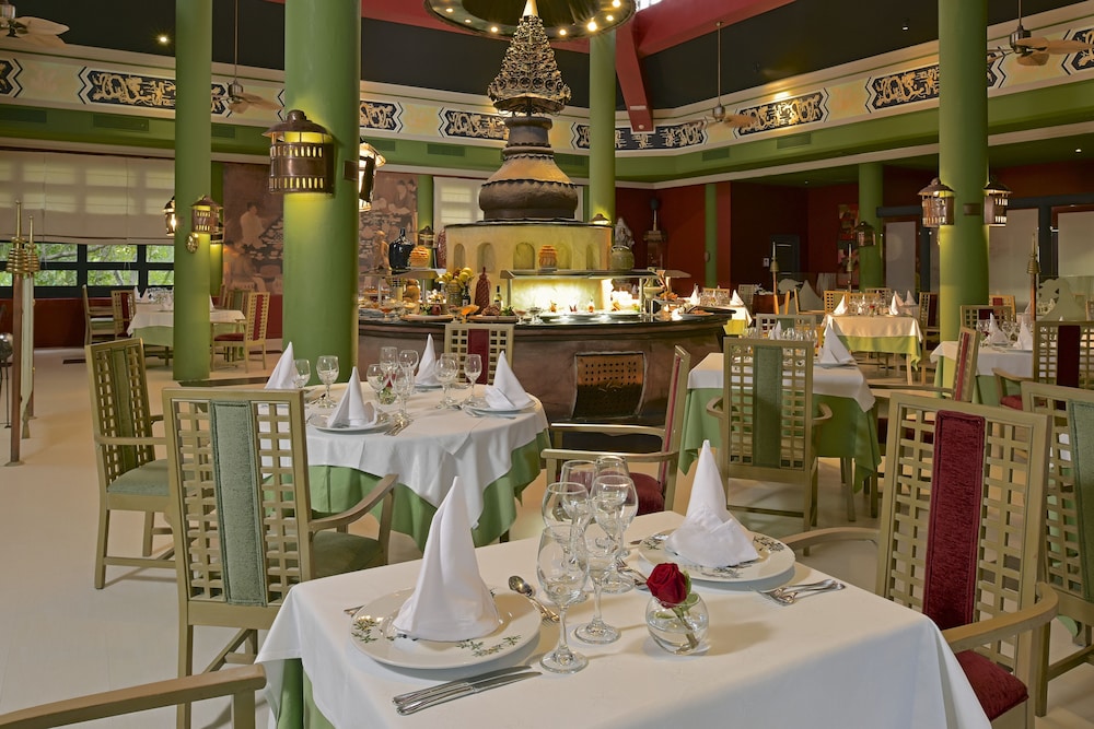 Punta Cana Vacations - Iberostar Waves Punta Cana - All Inclusive - Property Image 63