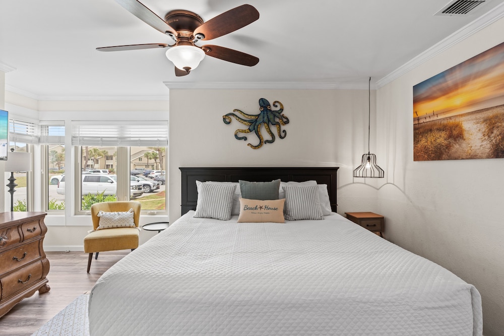 Beach Blessings 106 3 Bedroom Condo