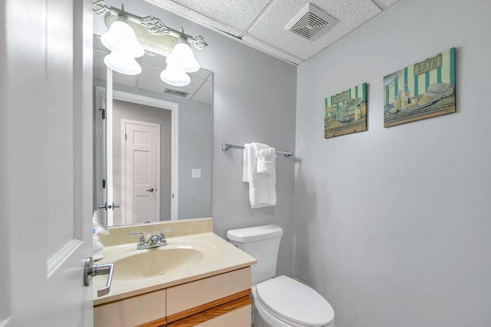 Edgewater Golf Villa 956
