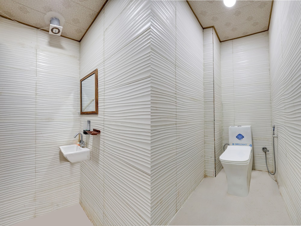 Hotel Revive By The Premium Villa