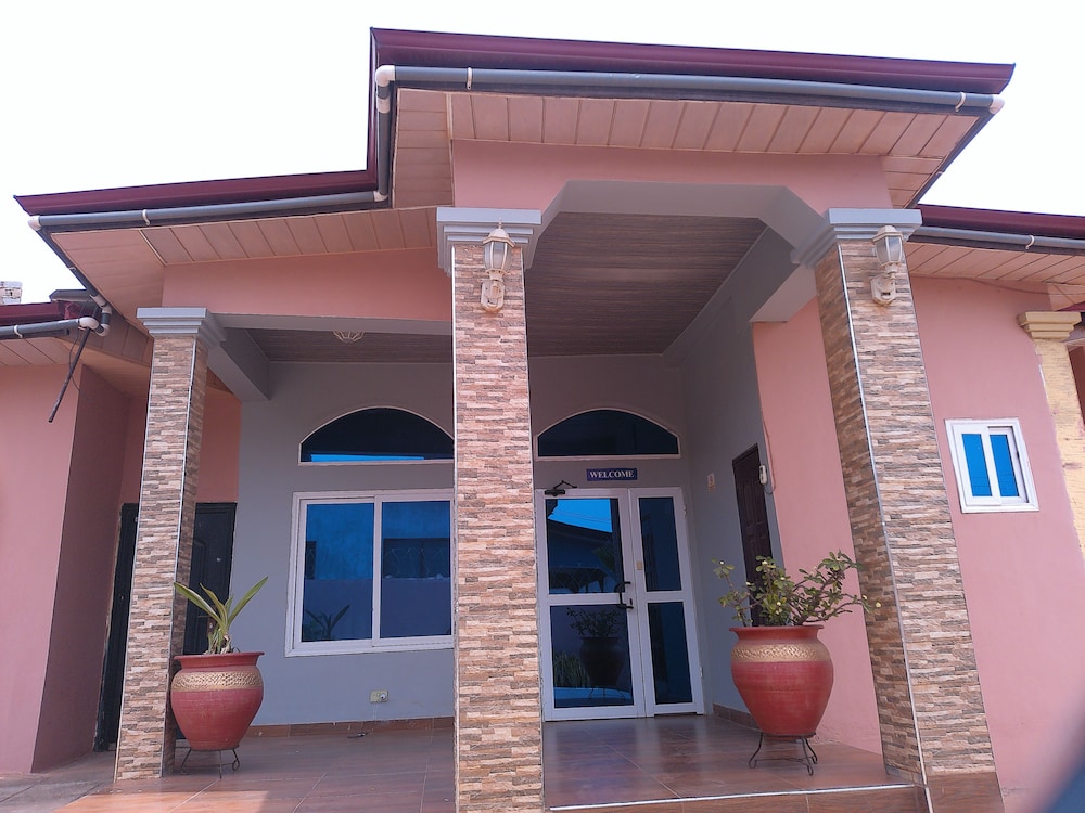 Great Escape Inn Hotel