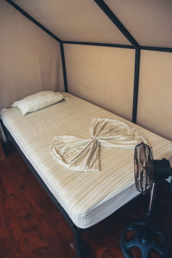 Habitat Surf Glamp