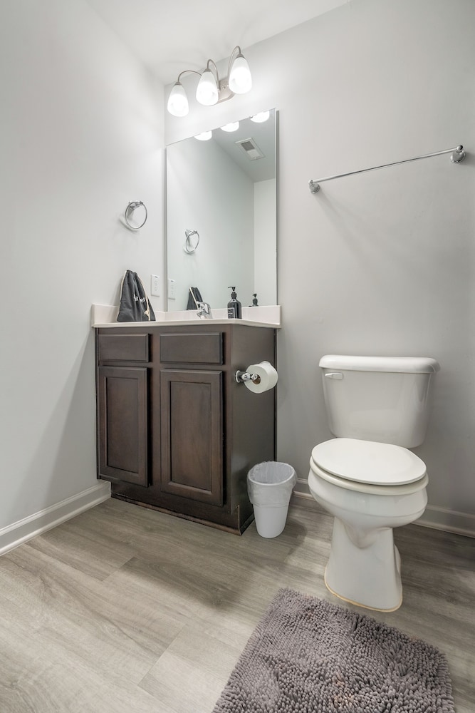 King 3BR Townhouse Mins to Cary NC State