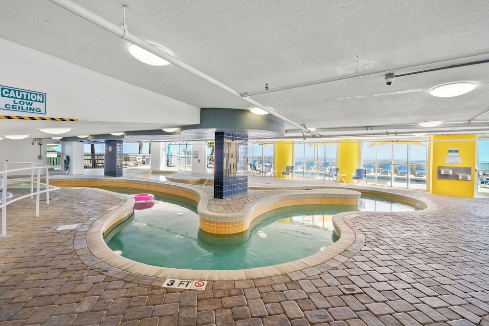 Seaside Resort 1003