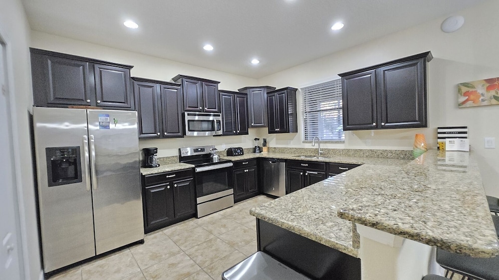 Cg1473mvd Enchanted Escape Champions Gate 6 Bedroom Home