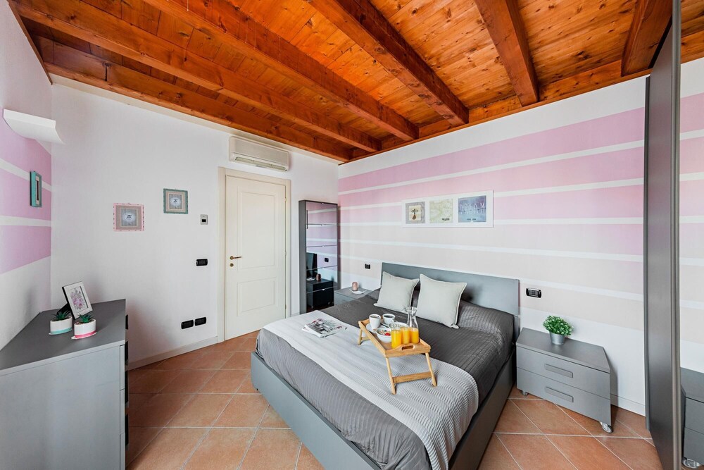 Borgo del Torchio F03 Apartment by Wonderful Italy view 2