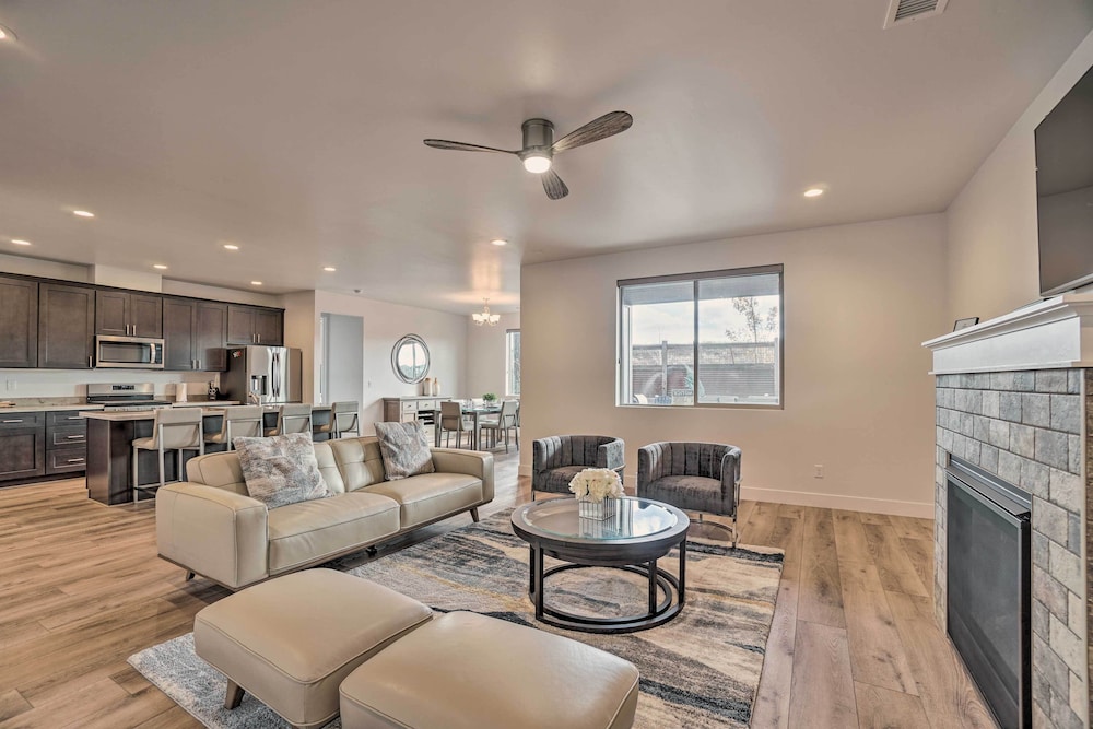 Spacious Flagstaff Abode: Great for Families! view 5
