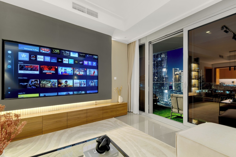 Roomszy Residences - Opera Grand