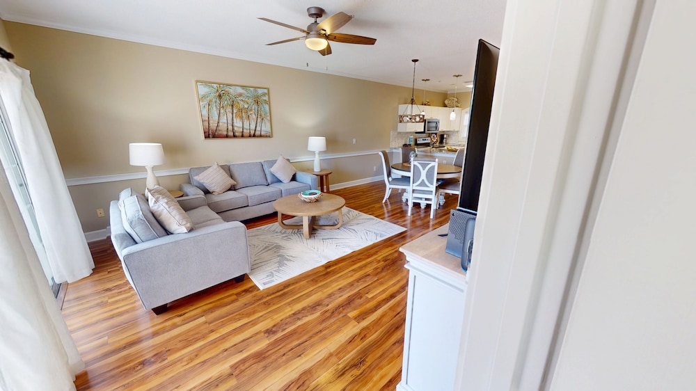 Magnolia North 4839-204 2 Bedroom Condo