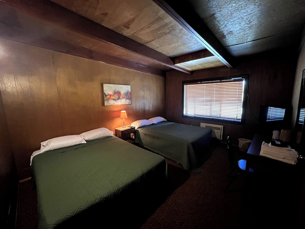 Lost Pines Lodge - Property Image 34