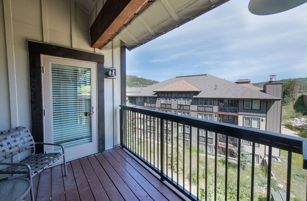 Winter Park CO Resort Lodging - Fraser Crossing/Founders Pointe
