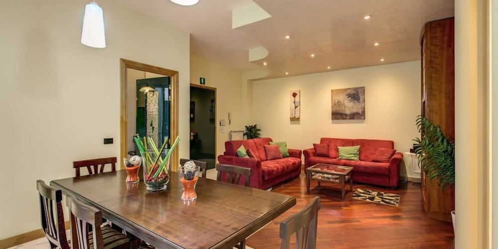 Elegant 2 bedrooms Campo dei Fiori