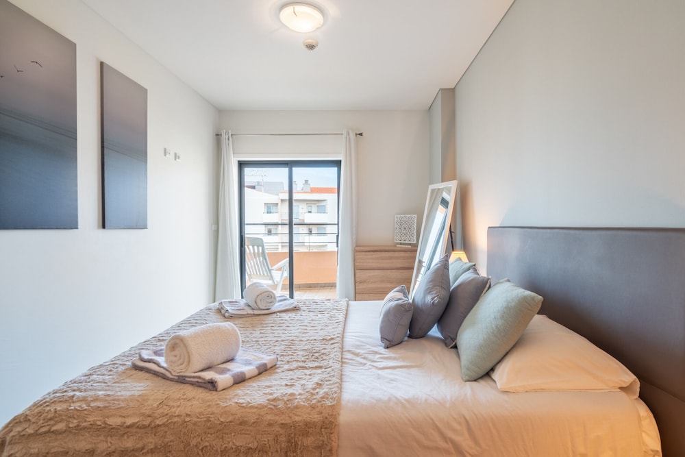 Praia DA Rocha Ocean View by Homing