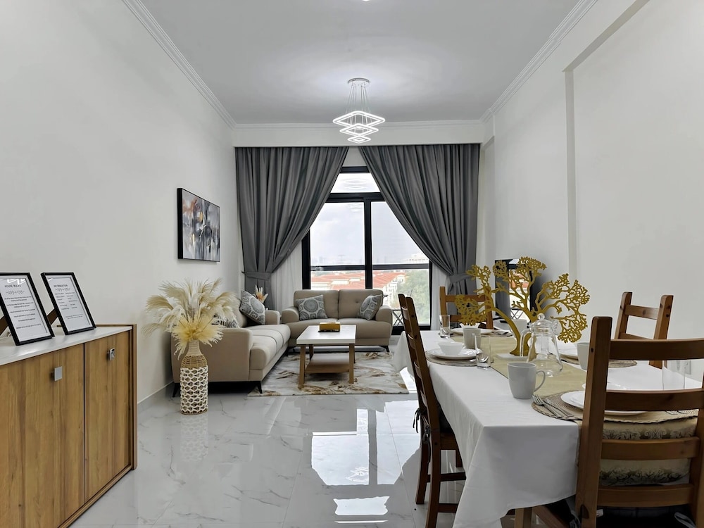 Golden Wood Views 1