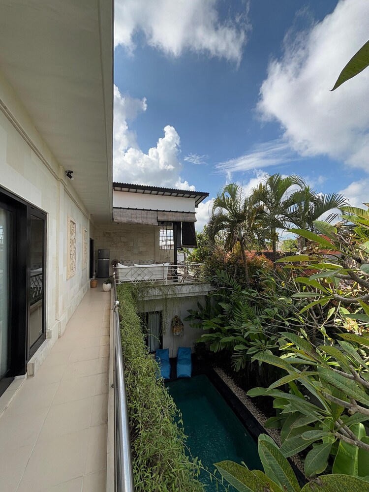 Villa Mandari