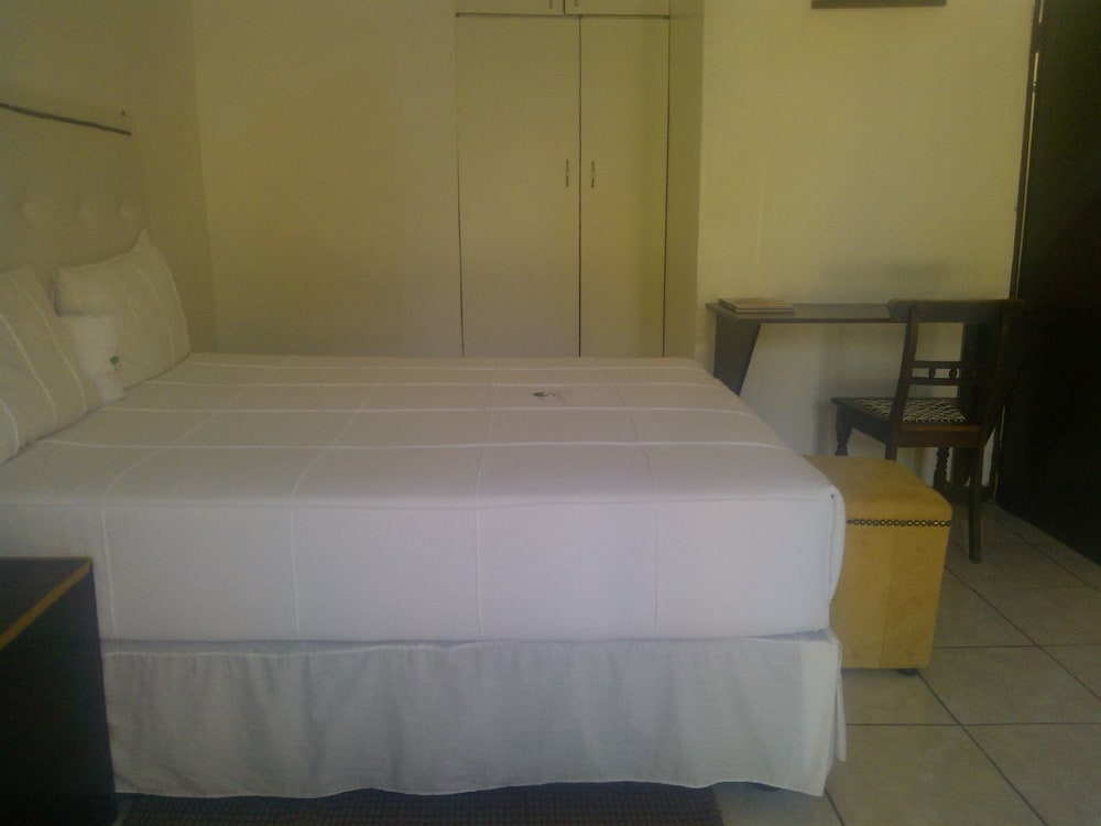 Luxury Wild Inn