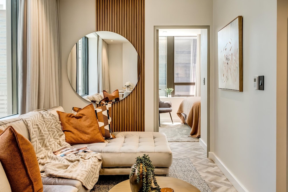 Cape Town 1BR Modern Apartment City Suite 902