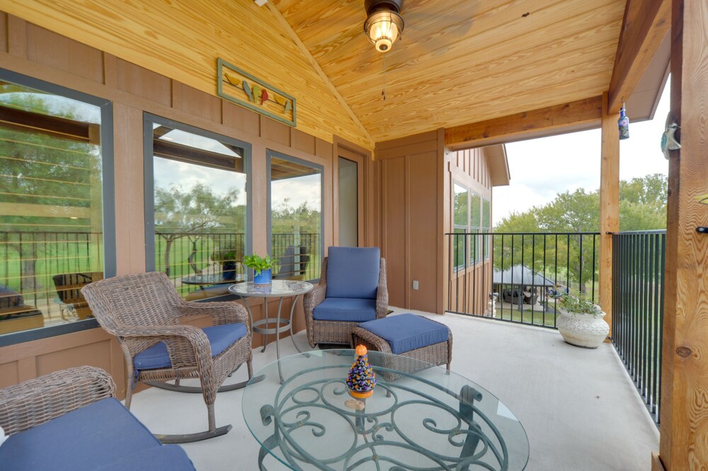 Horseshoe Bay Resort Home 6 Mi to Lake Lbj! - Property Image 18