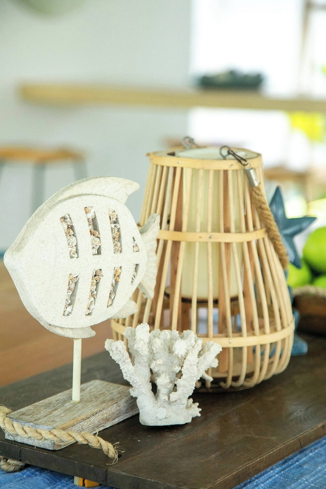 Elegant Chalet 2 Minutes From the Beach Ideal Families