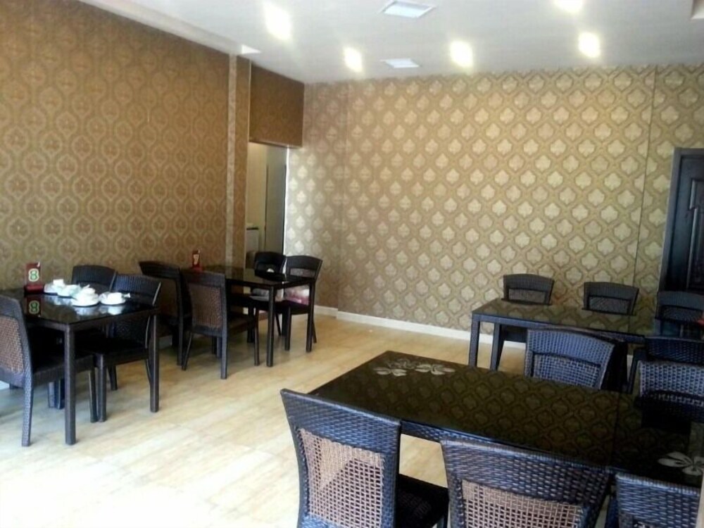 GreenTree Inn Tianjin Wuqing District West Yongyang Road Florentia Village Express Hotel