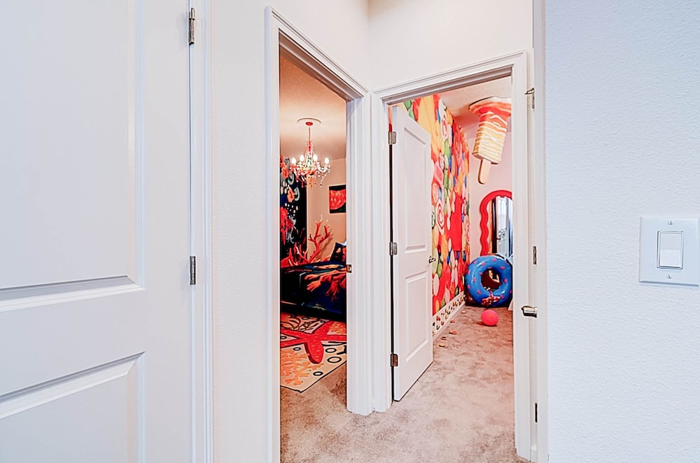 5893 Family Fun Home With Pool Near Theme Parks