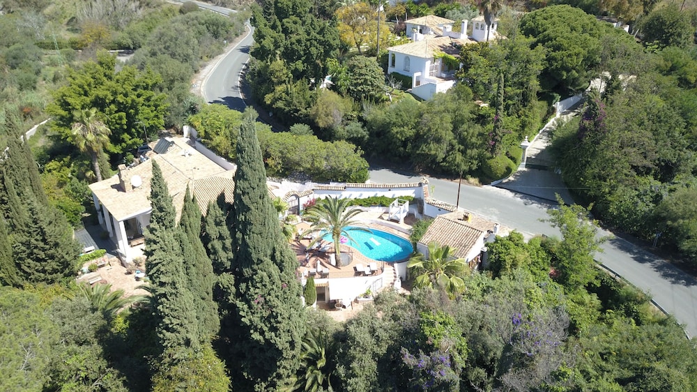 Marbella Vacations - Jardines De La Reina Boutique BB - Property Image 17