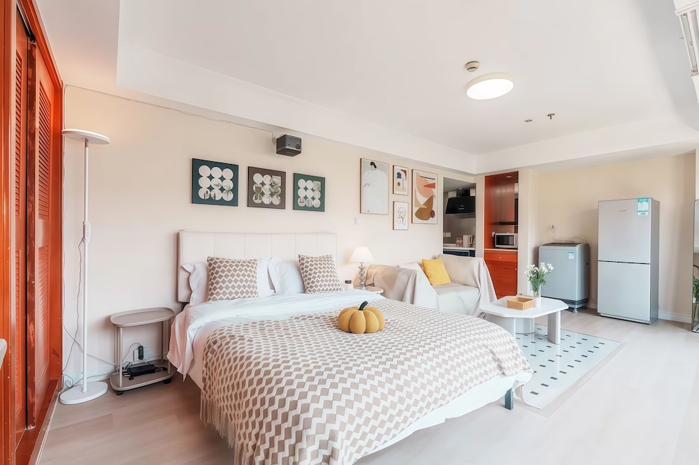 Shanghai Hills & Chiya BoutiqueApartment