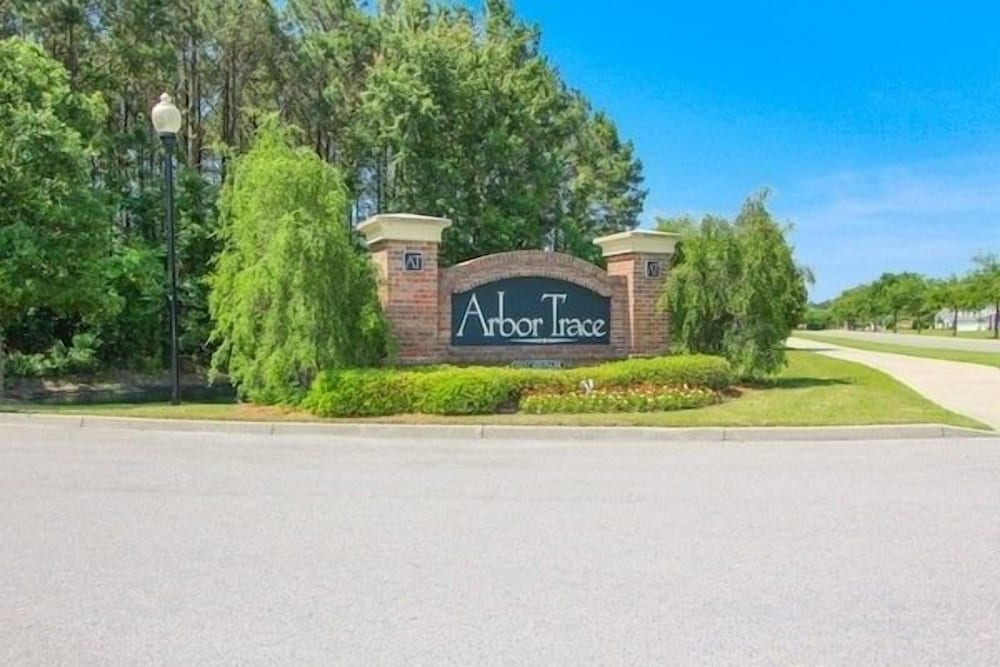 Arbor Trace 314 2 Bedroom Condo