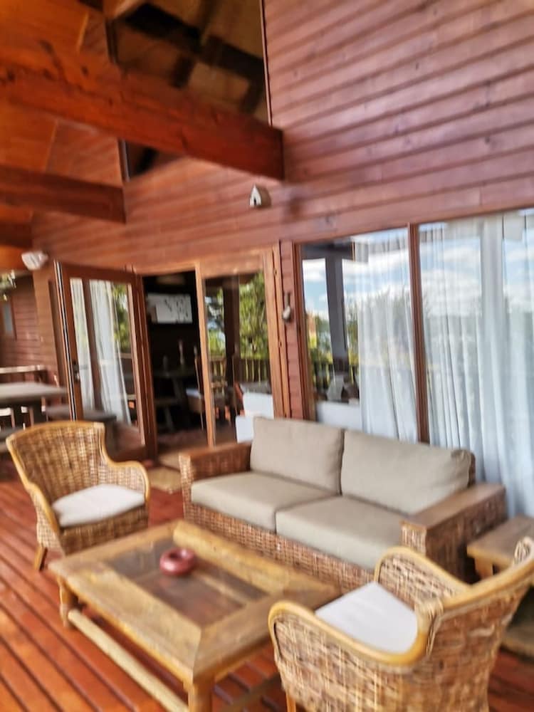 Quiet Rustic House Huincal Laundry Wifi