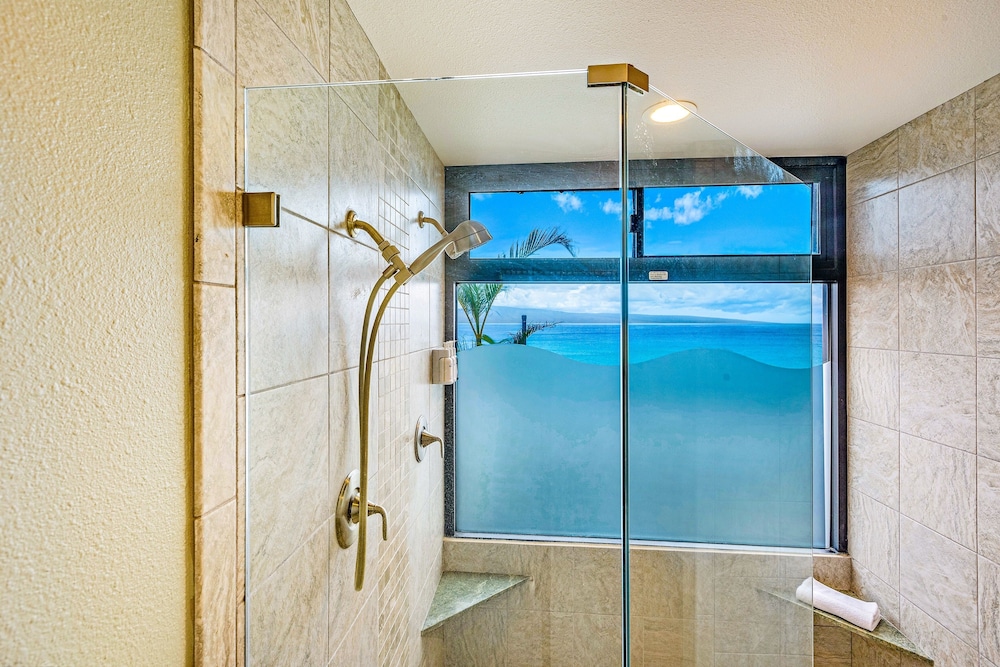 Sands Of Kahana 281 2bed/2ba Penthouse 1 Bedroom Condo