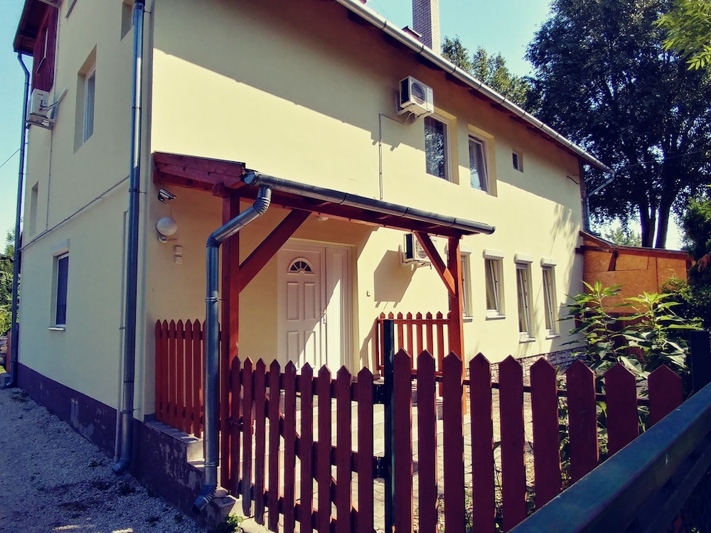 Joy guesthouse