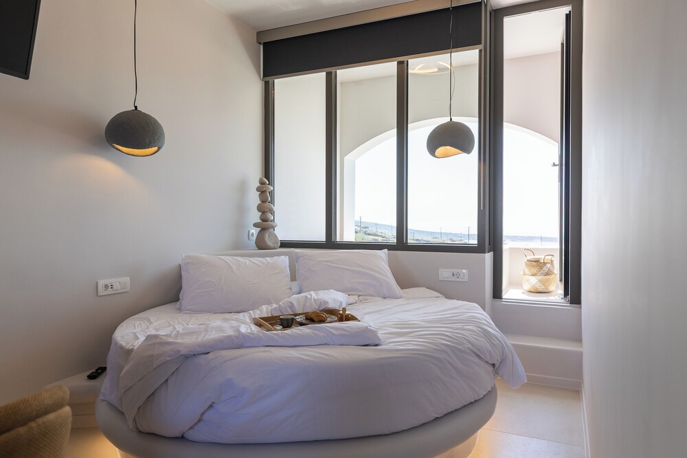 Niabelon Suites