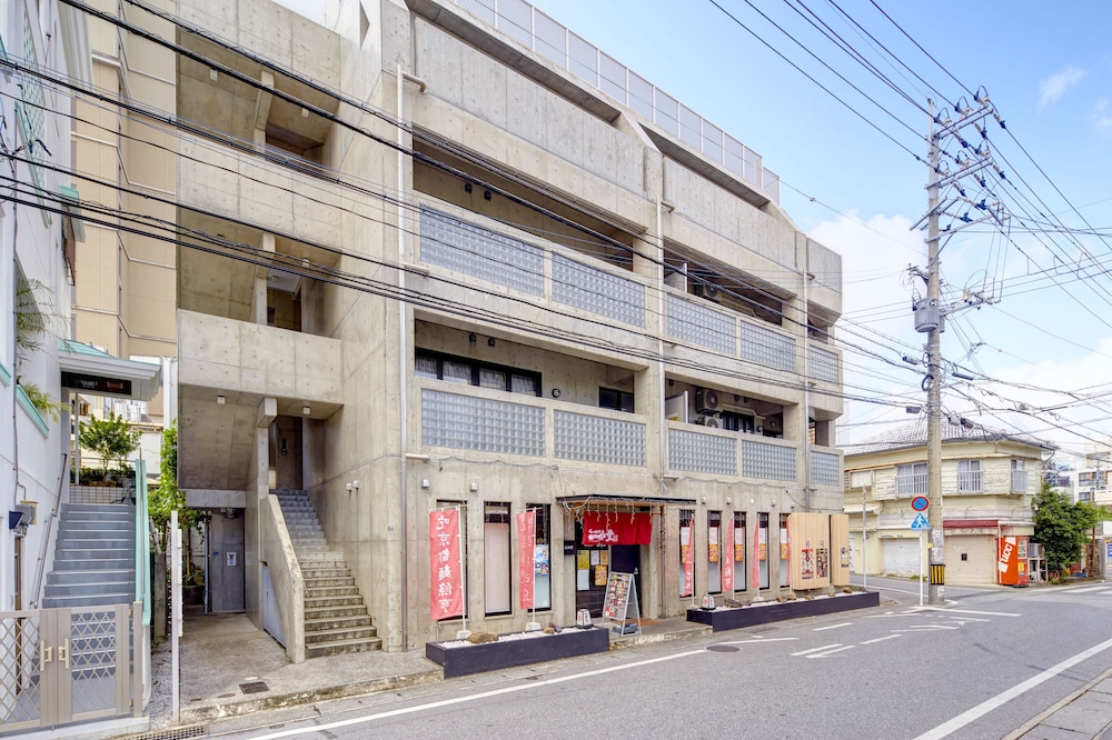 Secret House Makishi