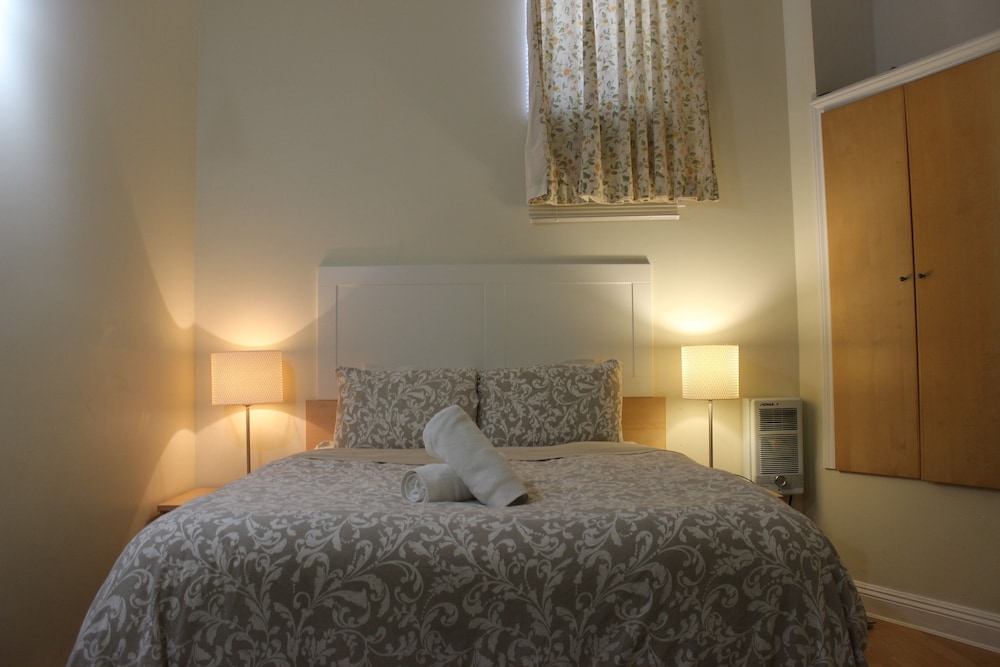 Kaisar Guest House