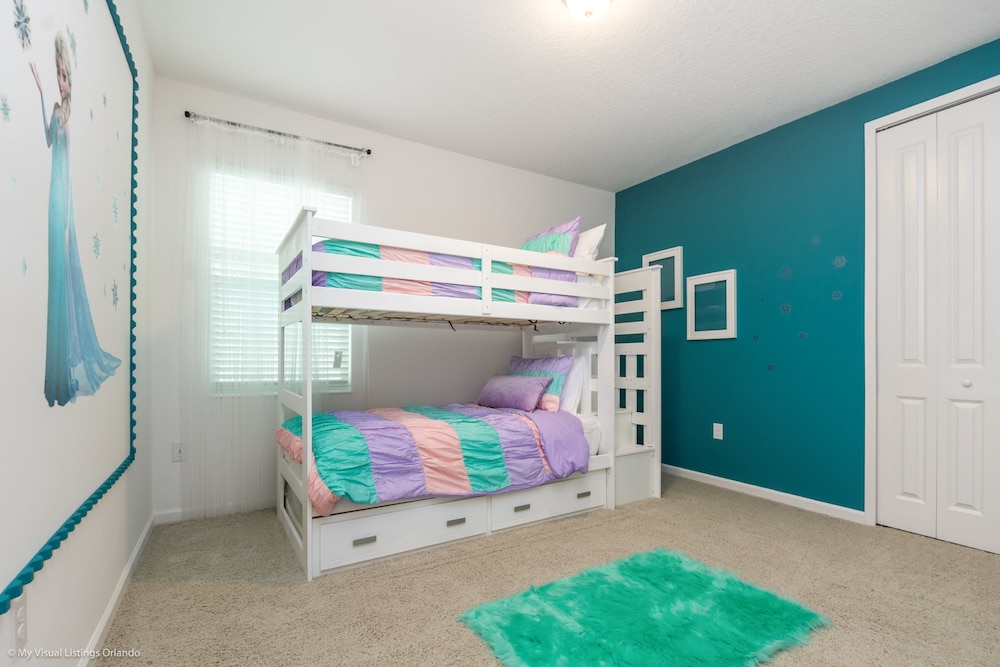 Ultimate 14 Bedroom 11 Bathroom Resort 2613ya view 3