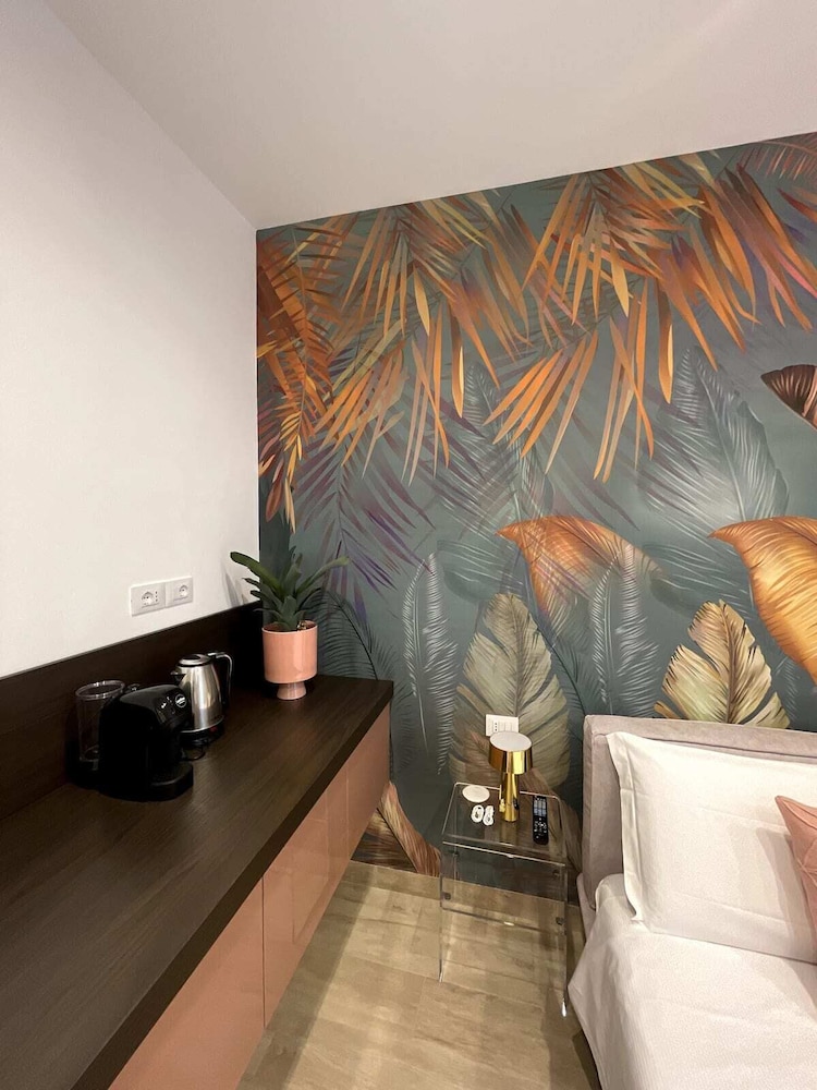 Namuri Luxury Rooms