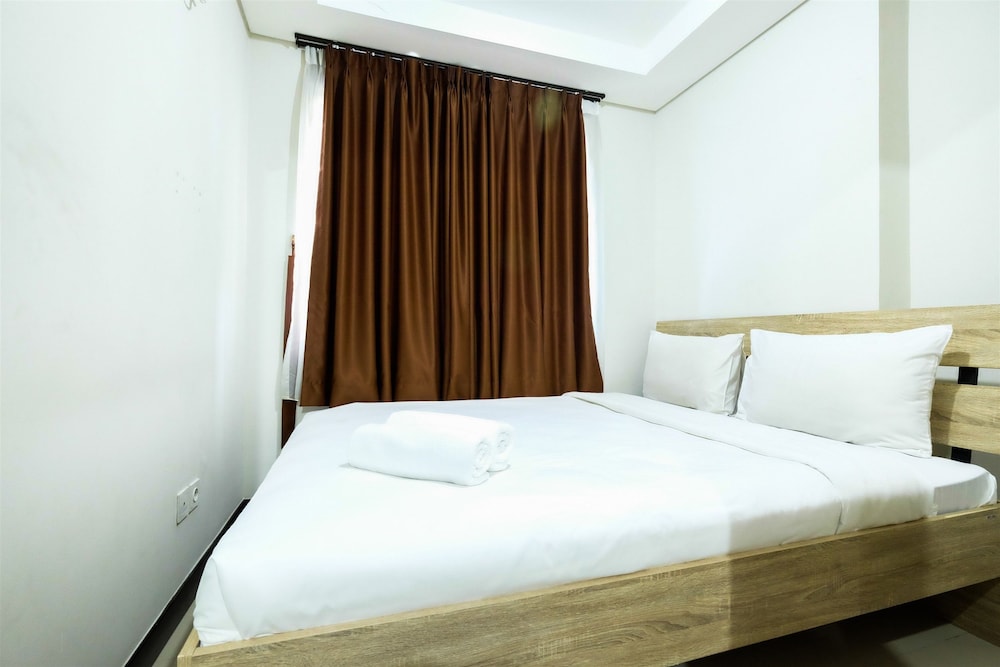 1BR Sky Terrace Lagoon Condo Apartment near Daan Mogot Mall view 4