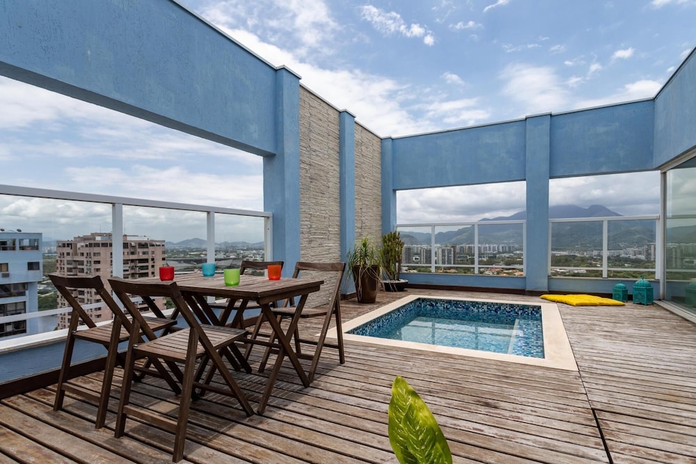 Coverage in Barra da Tijuca for 6 People Lc2207