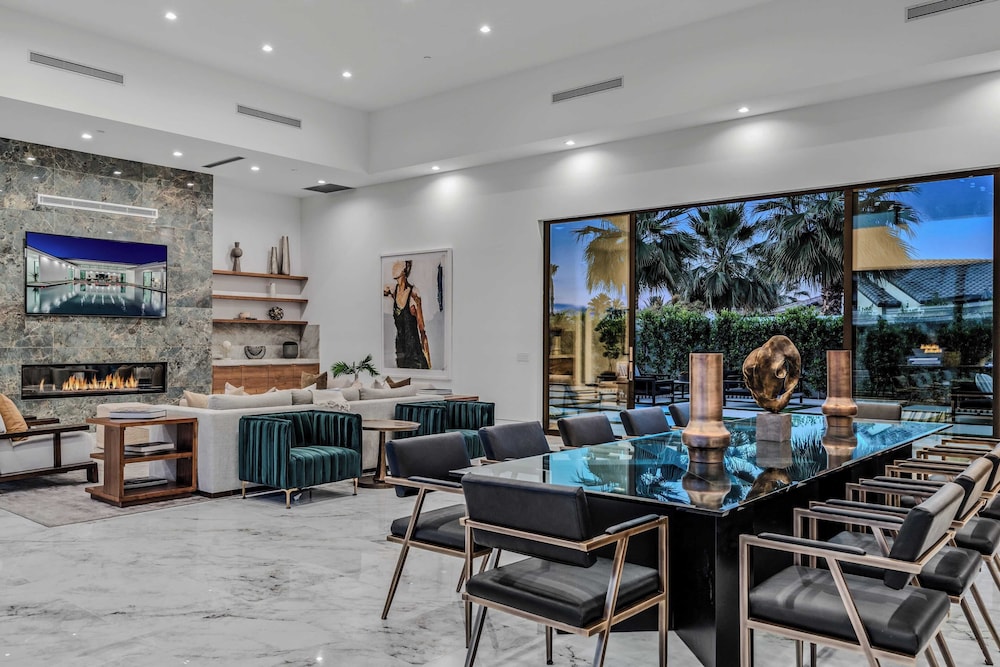 Sleeps 54 3 Luxury Villas w/ Pool + Spa, Pickleball Bravo by Avantstay