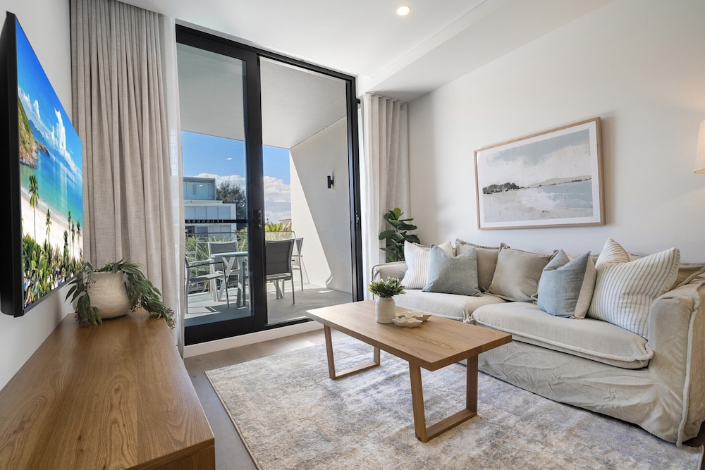 Trendy 1-bed Retreat in Fremantle With Rooftop