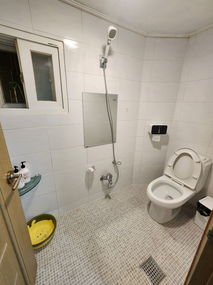 Joy Guesthouse