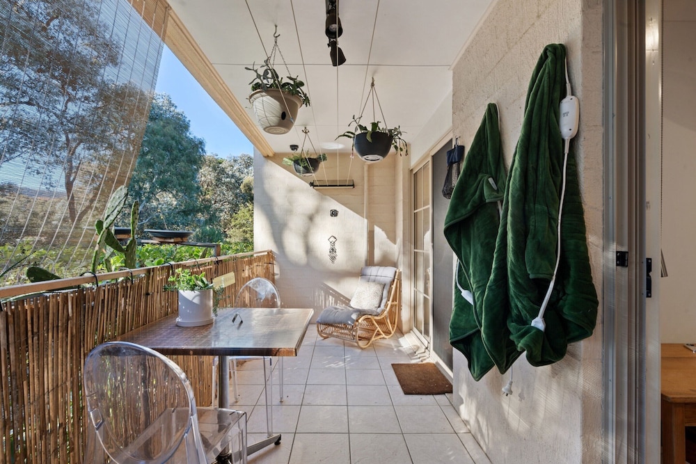 3-bed Apartment in Holiday Style Resort With Pool