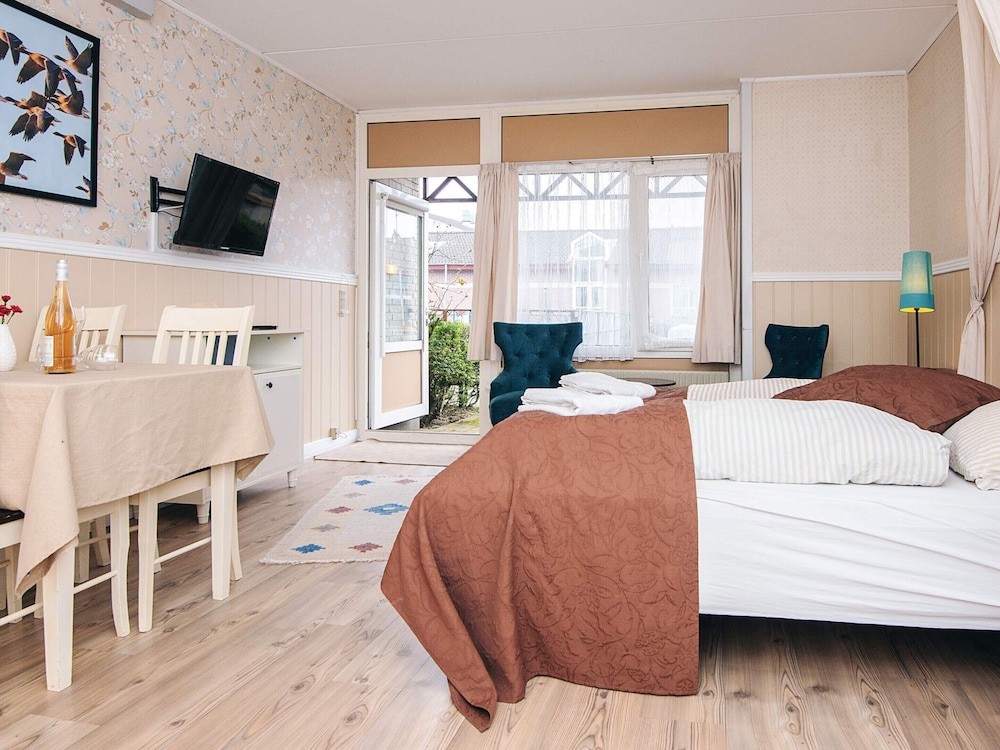 6 Person Holiday Park Home in Romo
