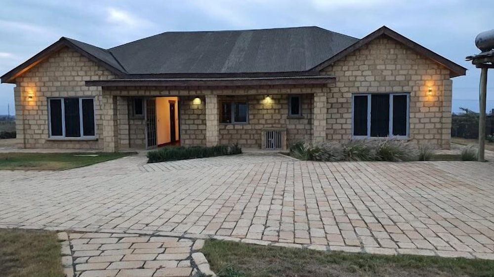 Lux Suites Leilani Annex Naivasha