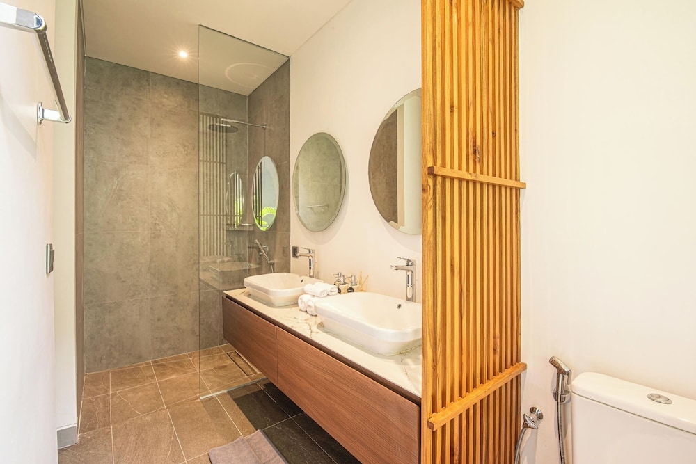 Exquisite 5BR Canggu Villa Steps From the Beach