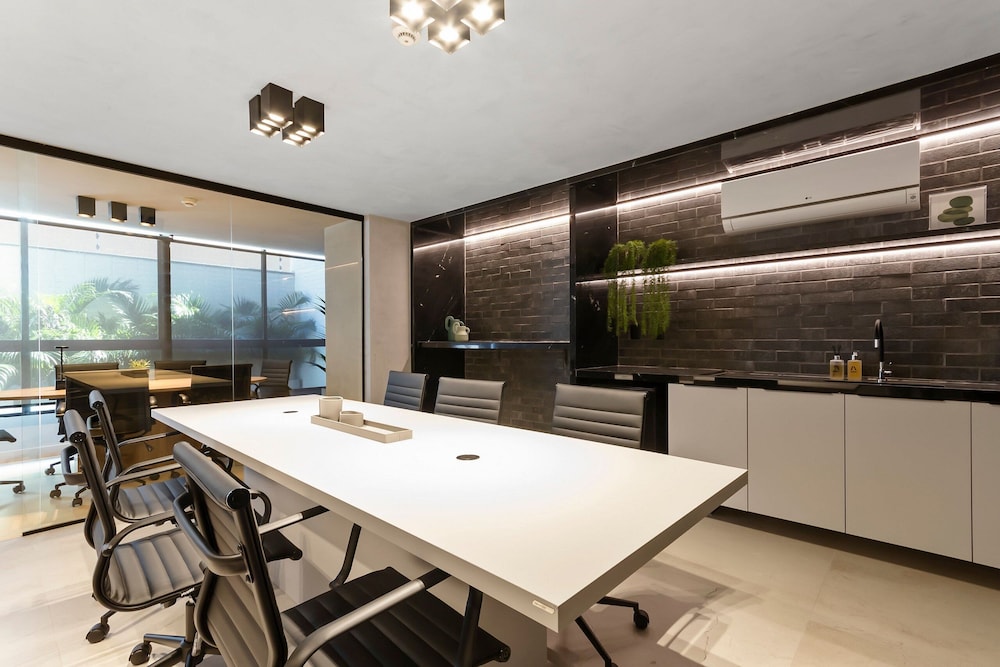 Alta Garden Housi by Carpediem