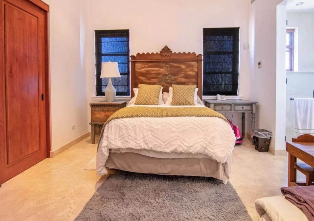 VILLAS MIA FRONT BEACH