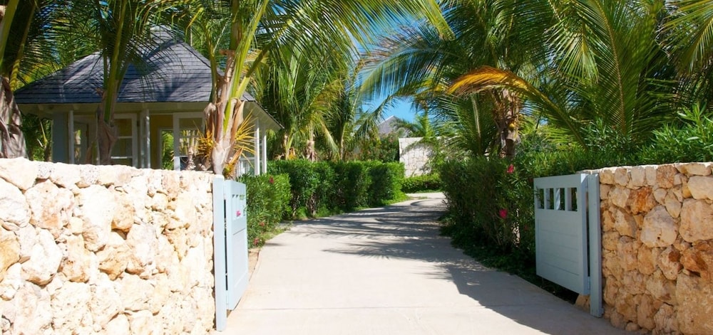Santosha Estate